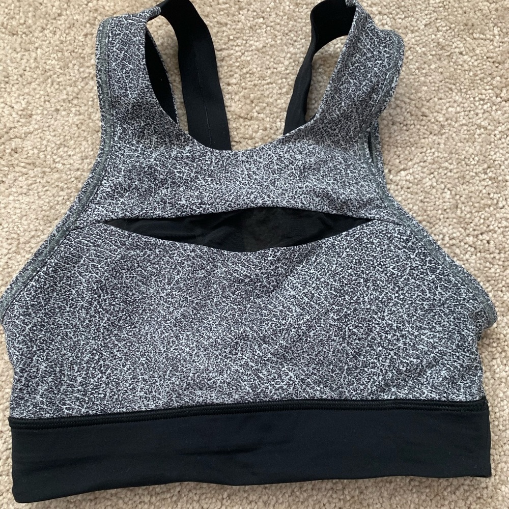 Lululemon sports bra !